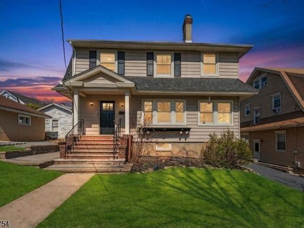 39 Vernon Ter, Bloomfield, NJ 07003