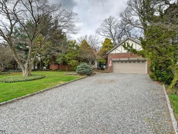 83 Whitford Ave, Nutley, NJ 07110