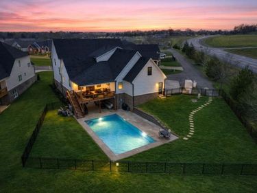 179 Village Park Drive, Georgetown, KY 40324