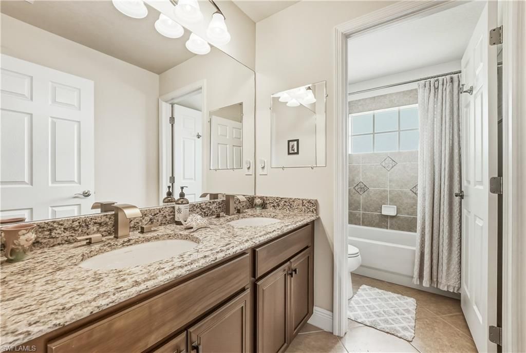 9429 La Bianco St, Estero, FL 33967 Photo