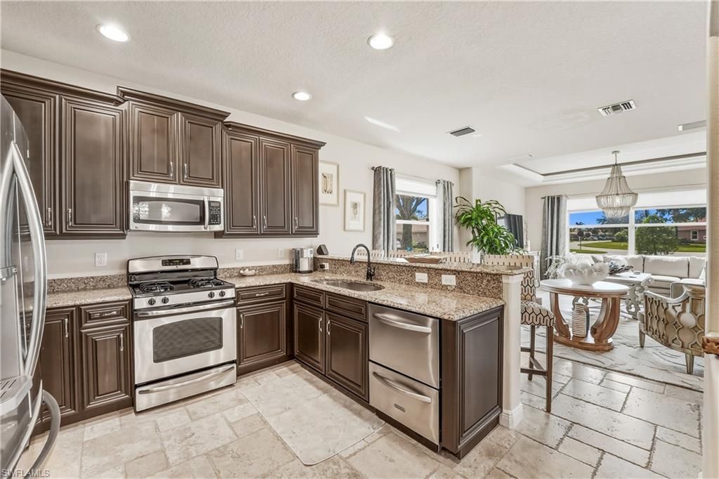 9429 La Bianco St, Estero, FL 33967 Photo