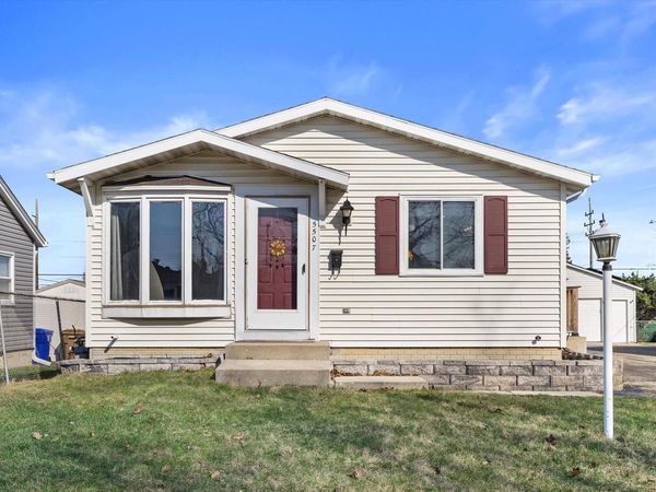 5507 31st AVENUE, Kenosha, WI 53144