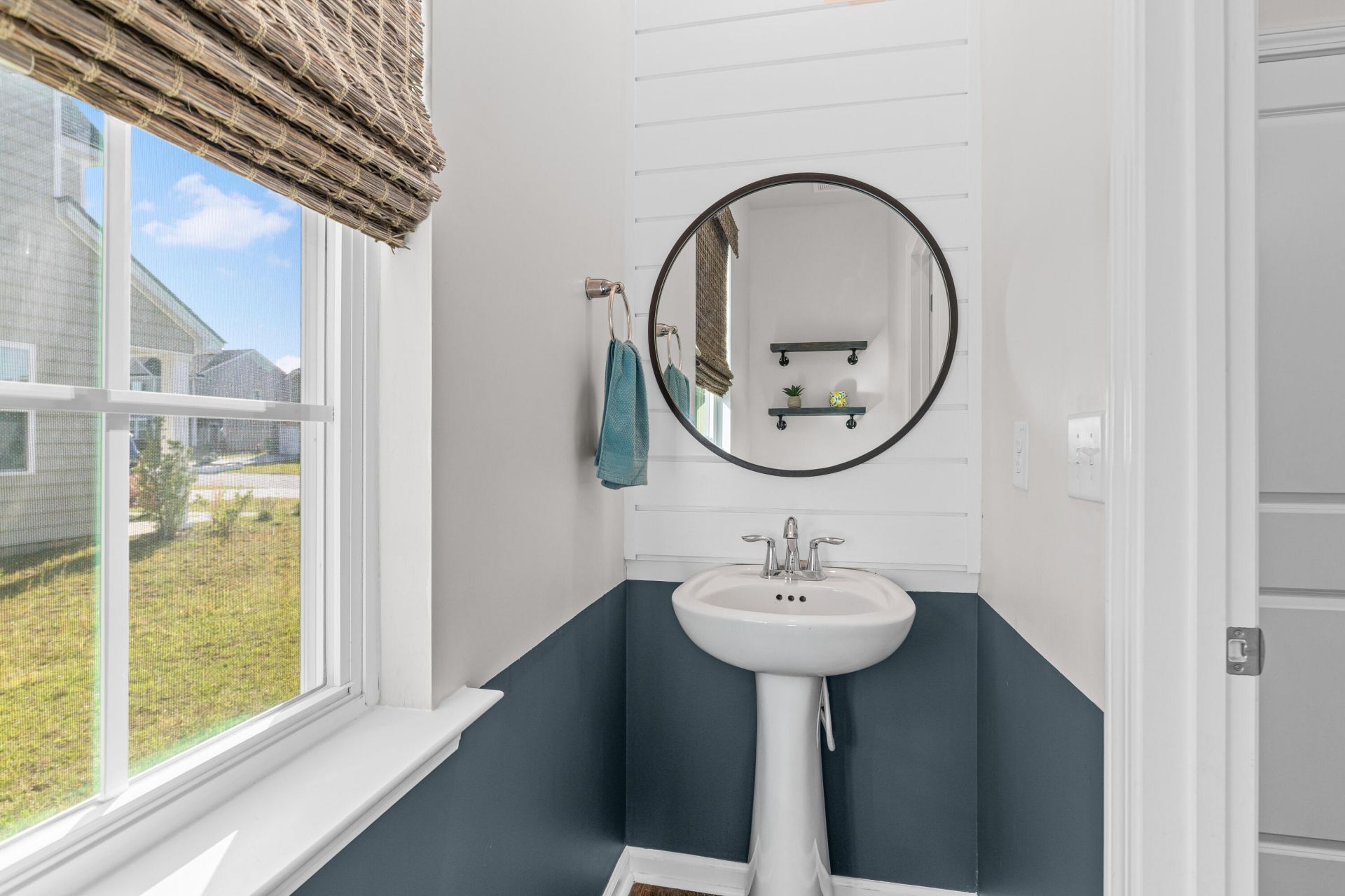 511 Singing Bush Avenue Photo 29