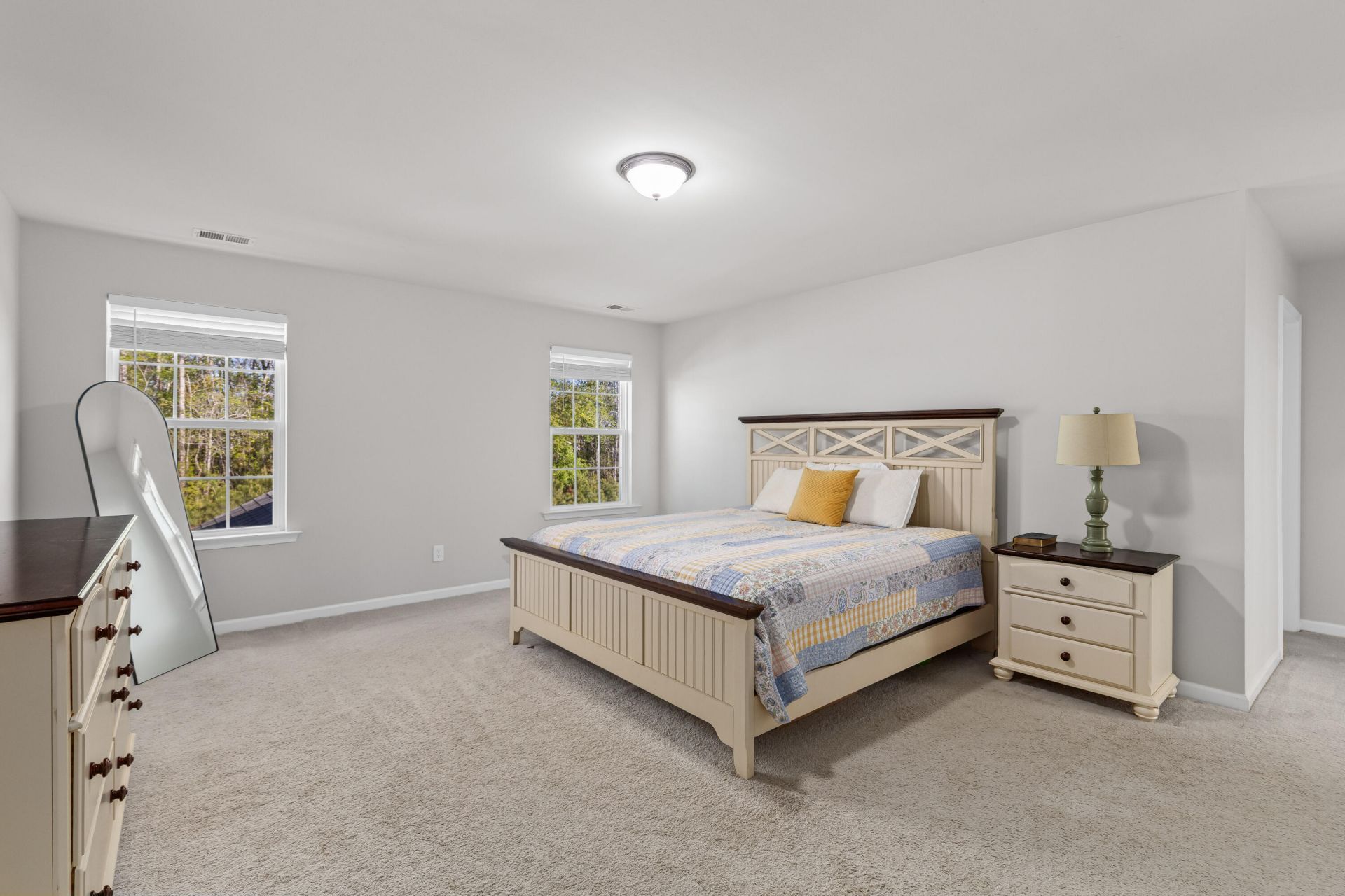 511 Singing Bush Avenue Photo 30