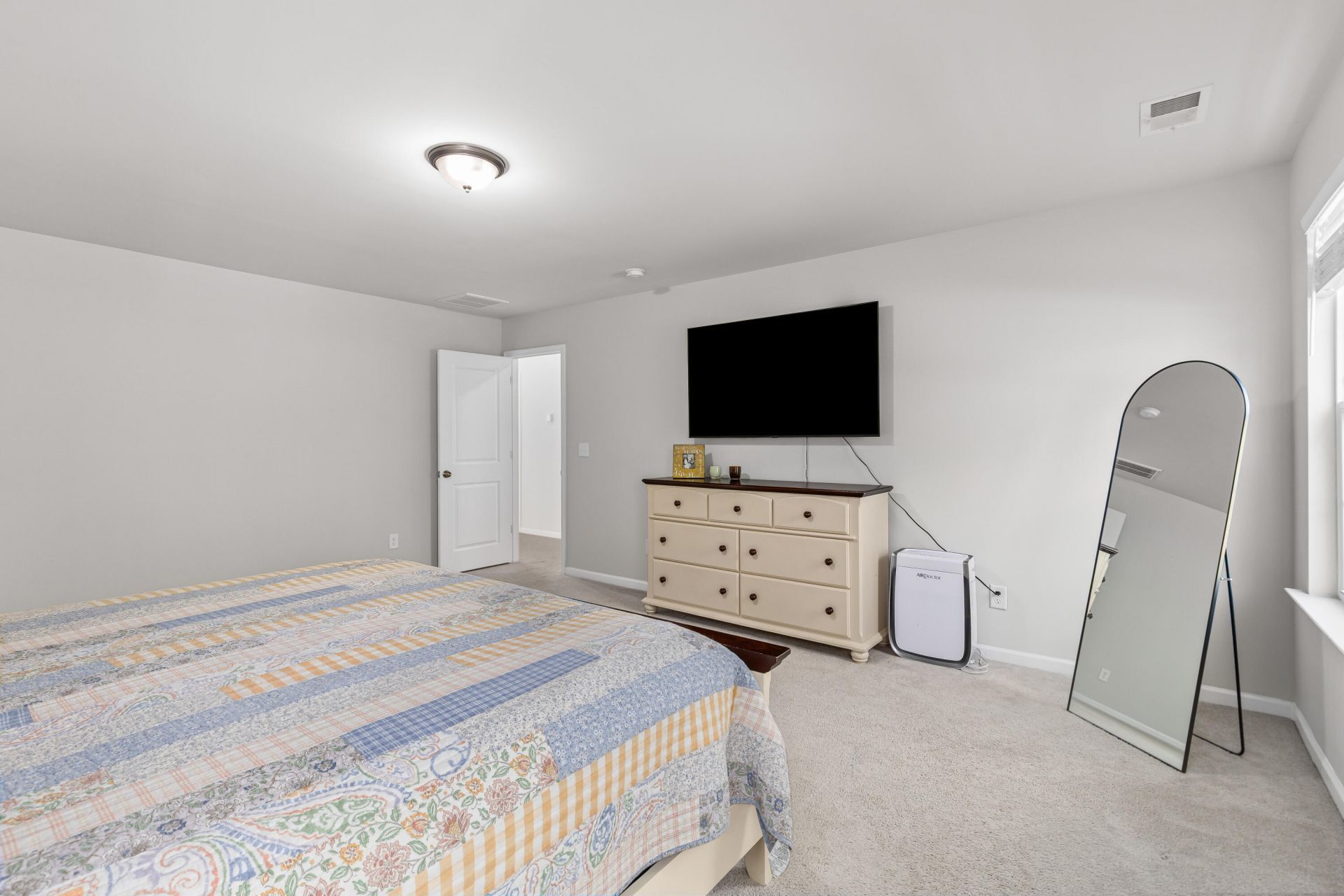 511 Singing Bush Avenue Photo 31