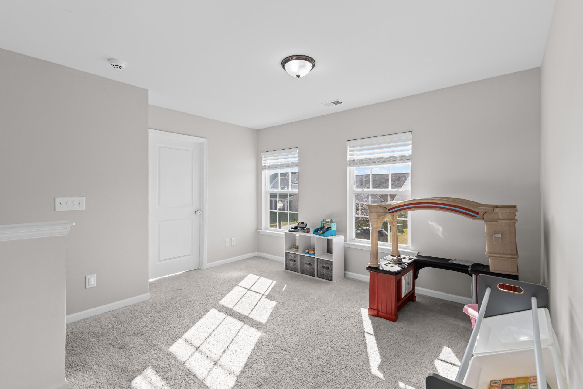 511 Singing Bush Avenue Photo 38