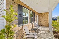 511 Singing Bush Avenue photo 4