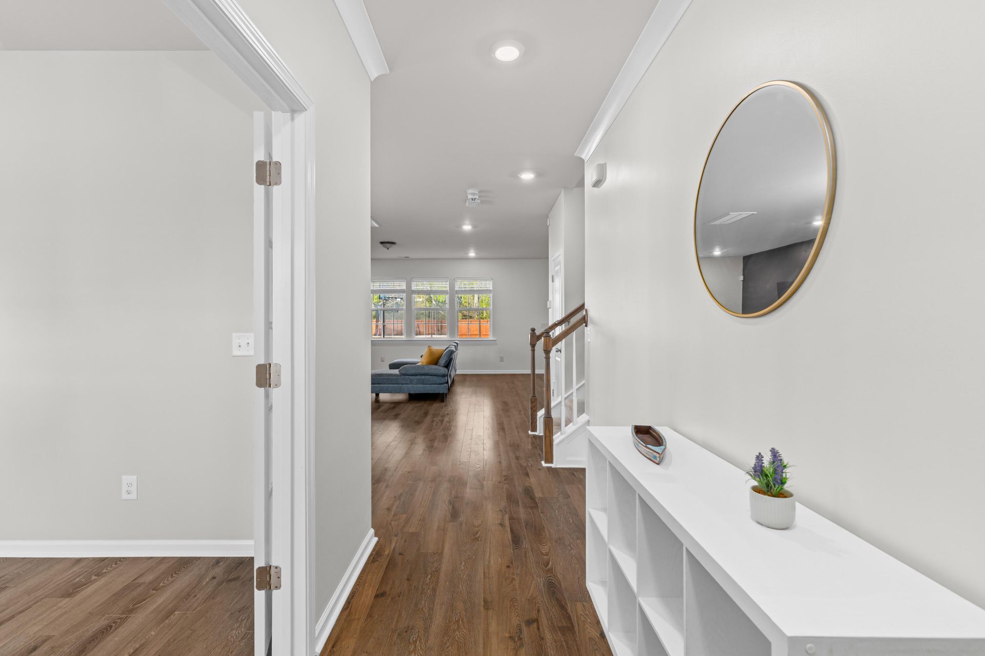 511 Singing Bush Avenue Photo 6