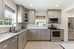 1259 Sunset Drive photo 4