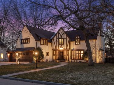 224 Oakwood Road, Hopkins, MN 55343