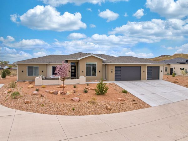 2431 Hidden Valley Drive , Grand Junction, CO 81507