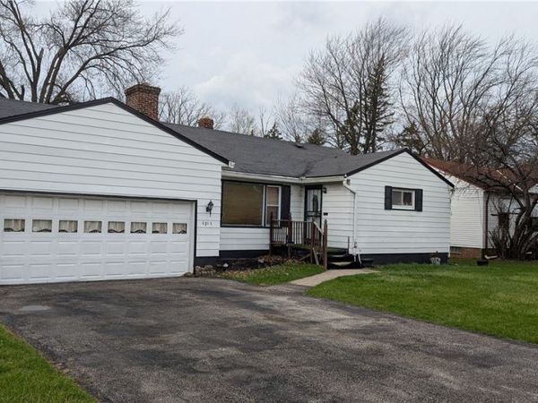 4914 Green Road , Warrensville Heights, OH 44128