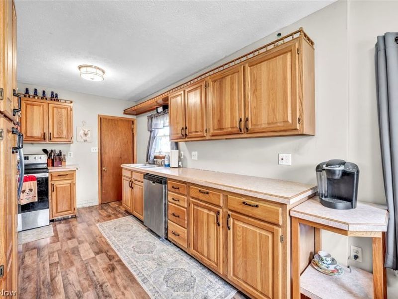 591 Long Drive , Norton, OH 44203 Photo 16