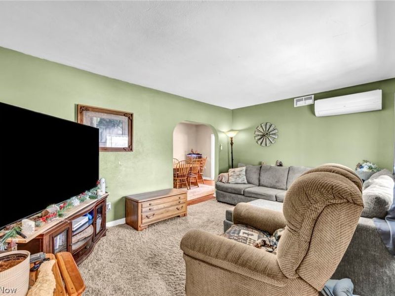 591 Long Drive , Norton, OH 44203 Photo 9