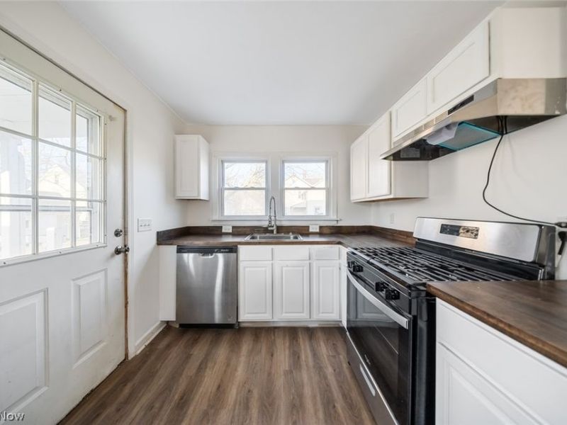 615 W Spruce Avenue , Ravenna, OH 44266 Photo 16