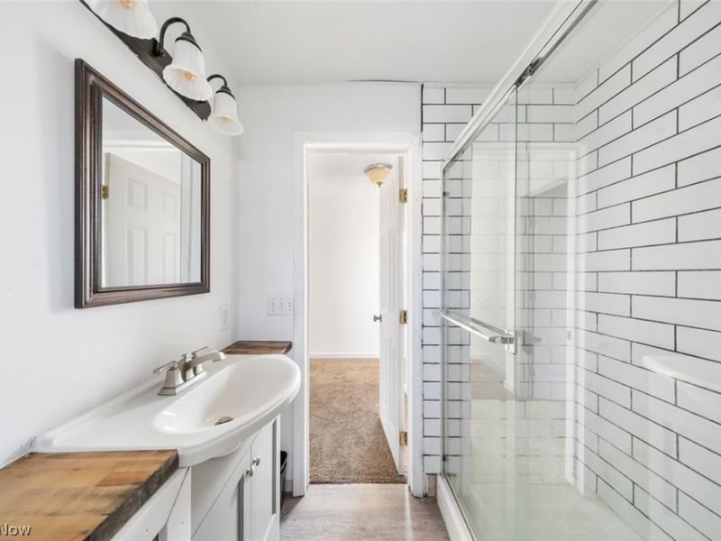 615 W Spruce Avenue , Ravenna, OH 44266 Photo 29