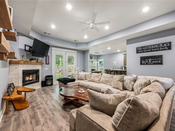 1213 Stokenbury Road , Elkins, AR 72727