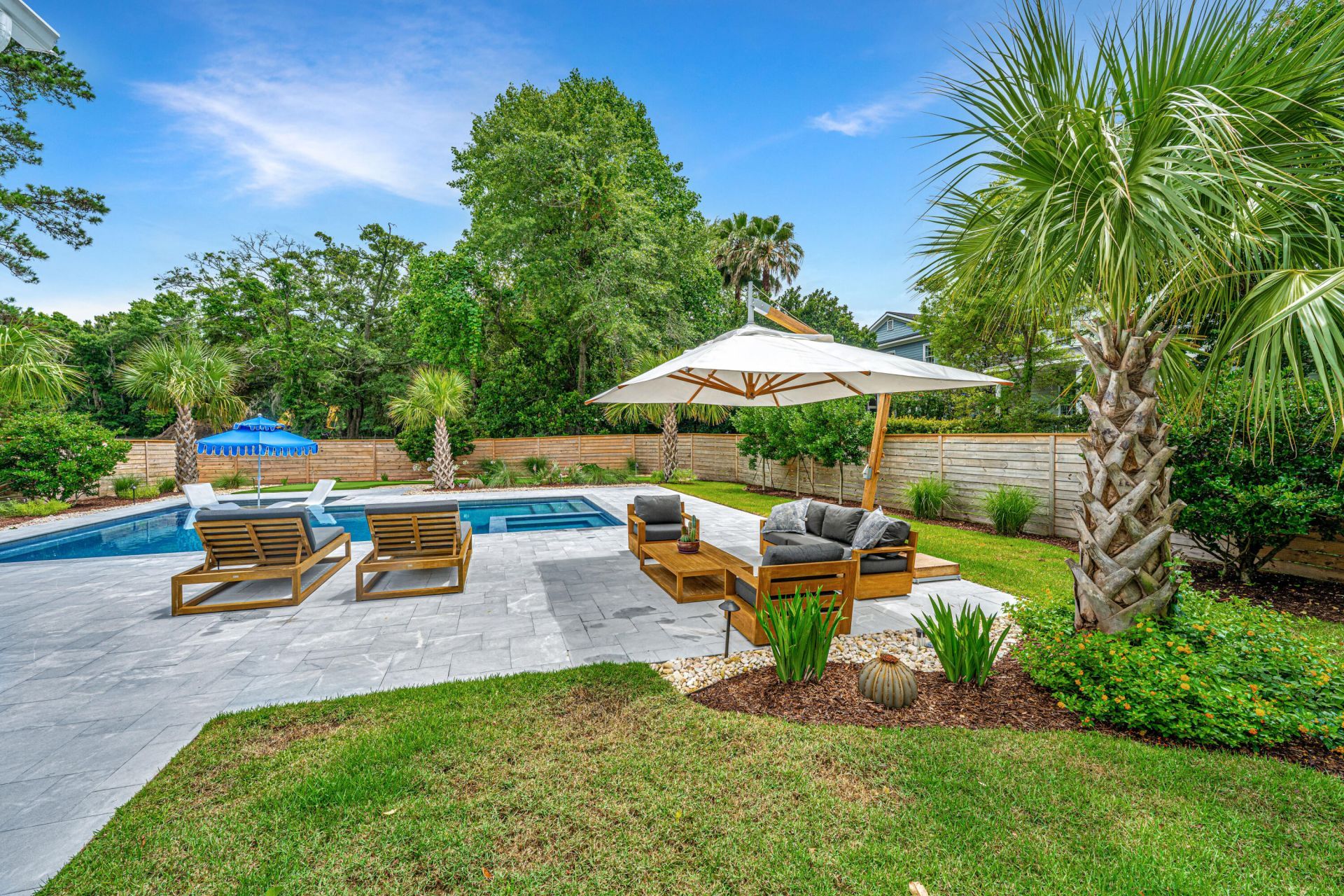 619 Thomas Glenn Court Photo 32