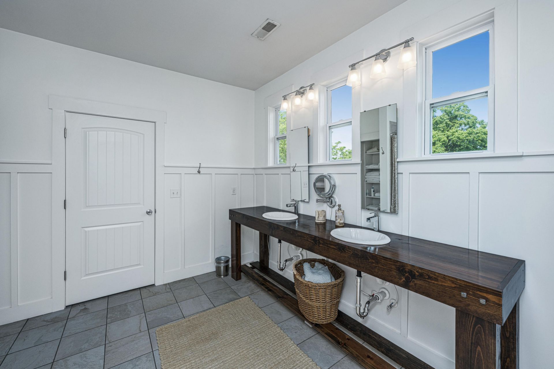 619 Thomas Glenn Court Photo 33