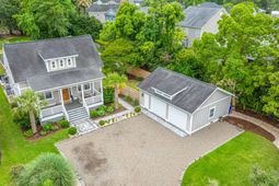 619 Thomas Glenn Court photo 4