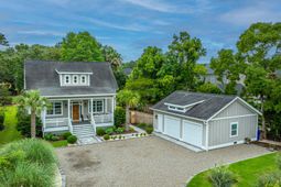 619 Thomas Glenn Court photo 4