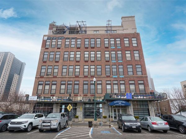 25 Leroy Place , Unit PH1, New Rochelle, NY 10801