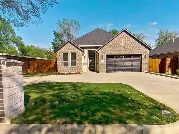 3224 Mimosa Park Drive, Richland Hills, TX 76118