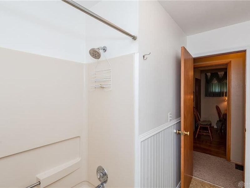 535 Barbara Drive, Tipp City, OH 45371 Photo 24