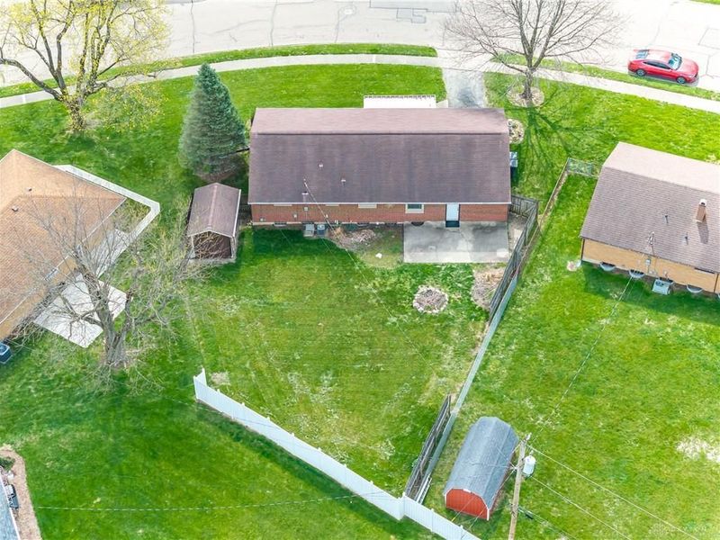 535 Barbara Drive, Tipp City, OH 45371 Photo 34