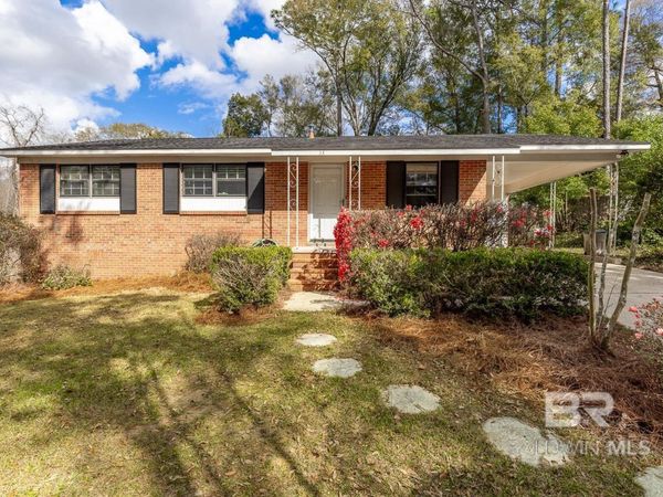 53 Young Street, Fairhope, AL 36532