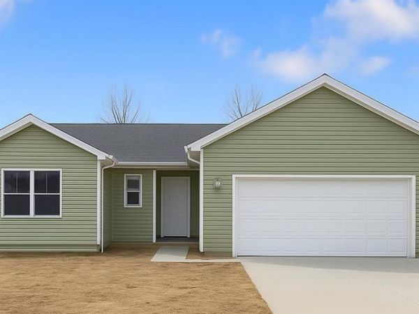 3150 Daisy Way, Burton, MI 48519