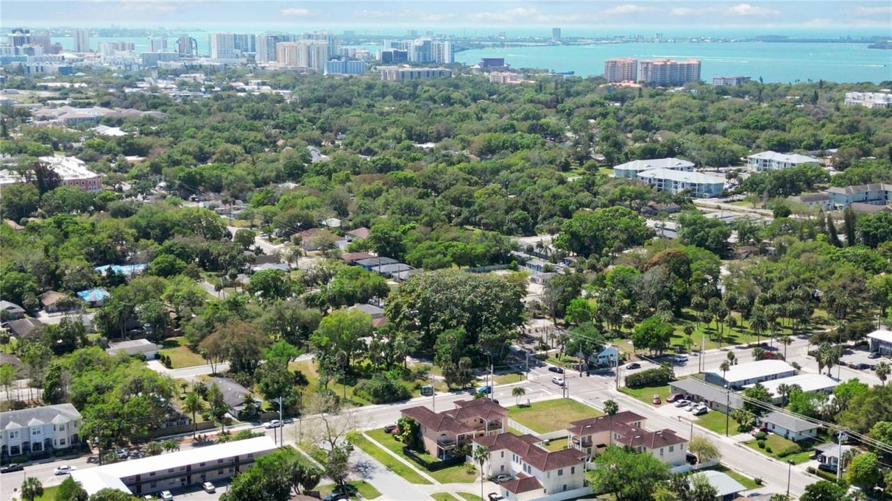 1621 Dr Martin Luther King Way, Sarasota, FL 34234 Photo