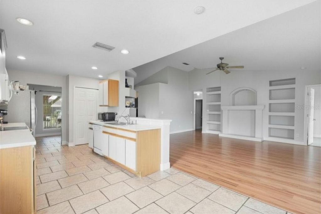 4234 Donnington Drive , Parrish, FL 34219 Photo