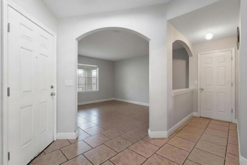 4234 Donnington Drive , Parrish, FL 34219 Photo