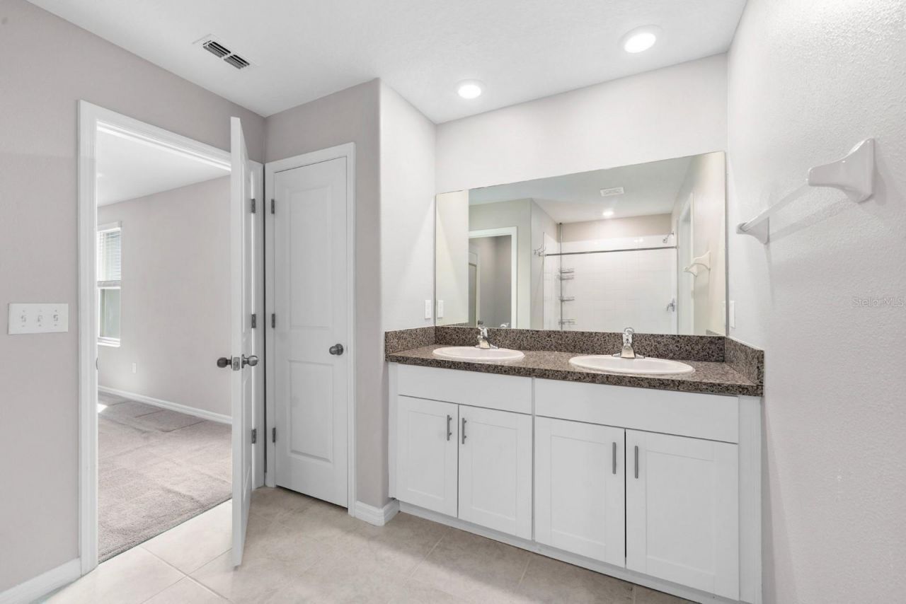 7217 Ronnie Gardens Court , Tampa, FL 33619 Photo