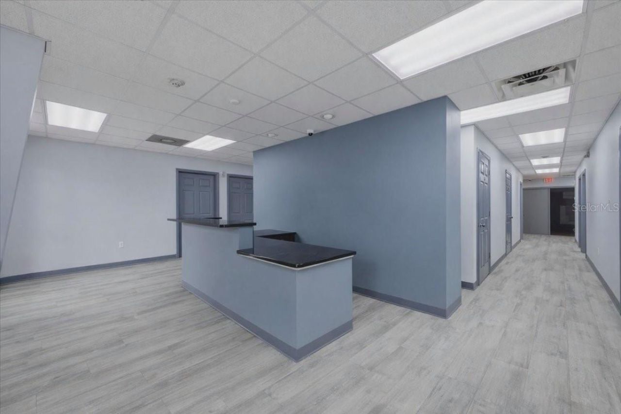 1882 Porter Lake Drive, Unit 103, 106,, Sarasota, FL 34240 Photo