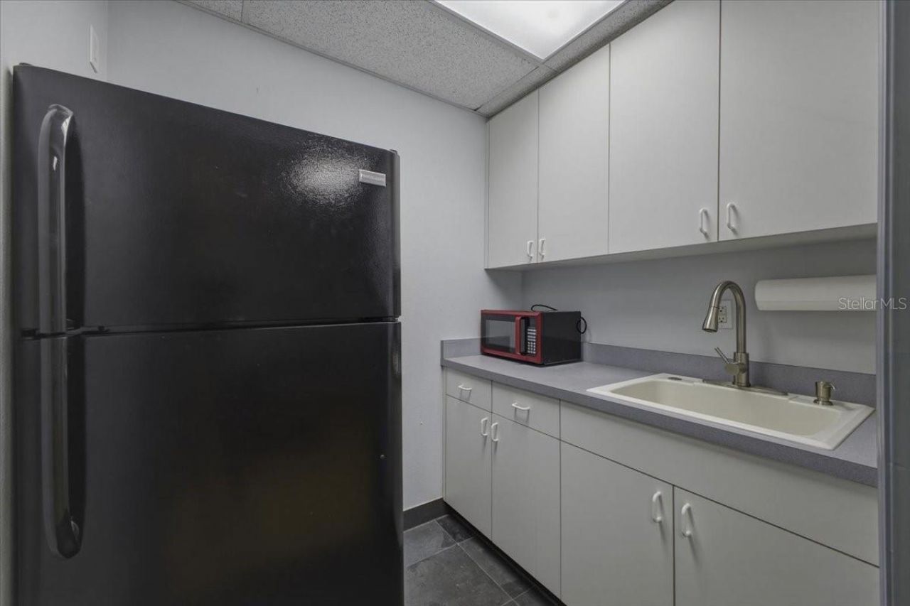 1882 Porter Lake Drive, Unit 103, 106,, Sarasota, FL 34240 Photo