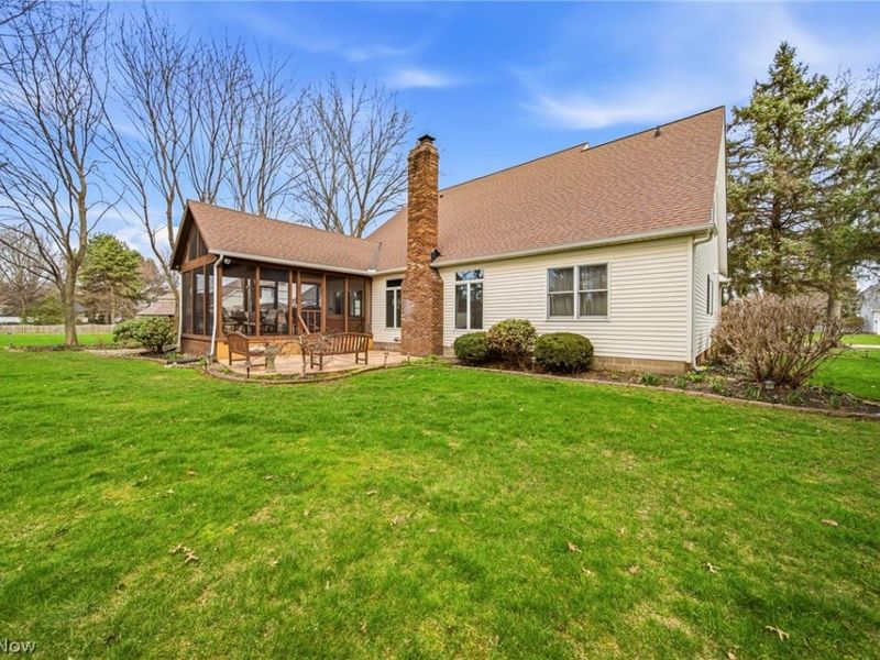 8028 Eleanor Court , Mentor, OH 44060 Photo 3