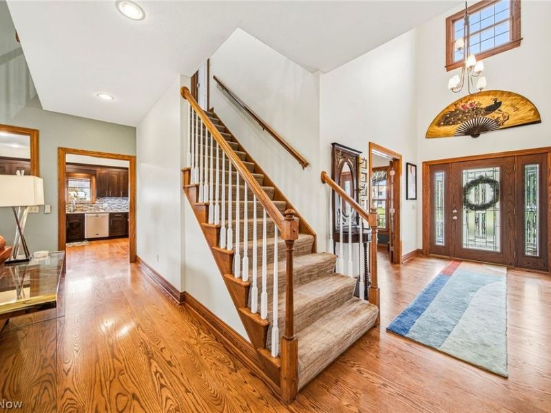 8028 Eleanor Court , Mentor, OH 44060 Photo 4