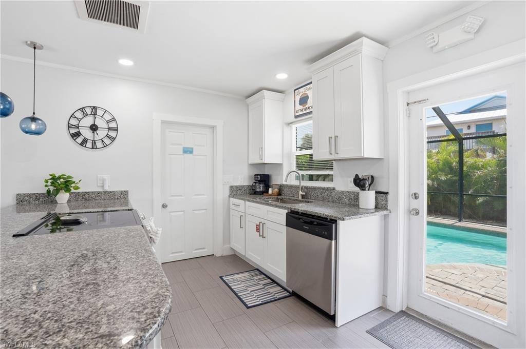 240 Fairweather Ln, Fort Myers Beach, FL 33931 Photo