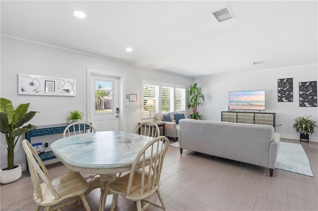 240 Fairweather Ln, Fort Myers Beach, FL 33931 Photo