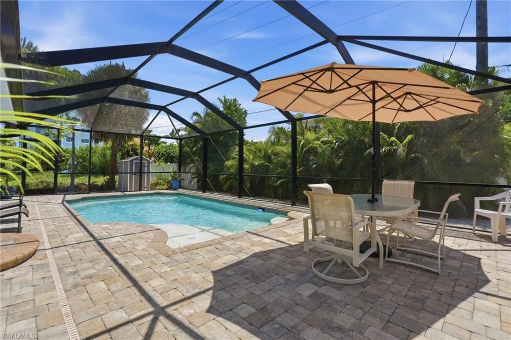 240 Fairweather Ln, Fort Myers Beach, FL 33931 Photo