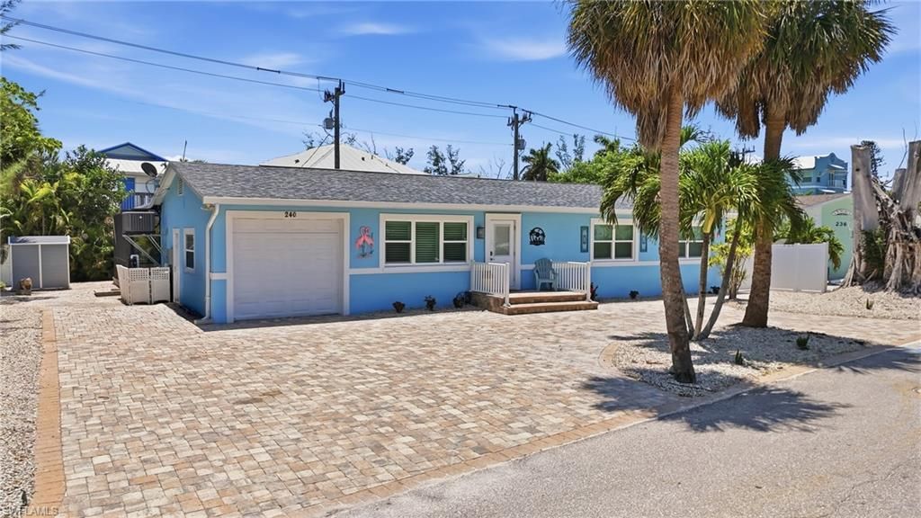 240 Fairweather Ln, Fort Myers Beach, FL 33931 Photo