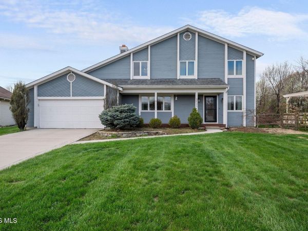 3540 Lynnbrooke Lane, Oregon, OH 43616