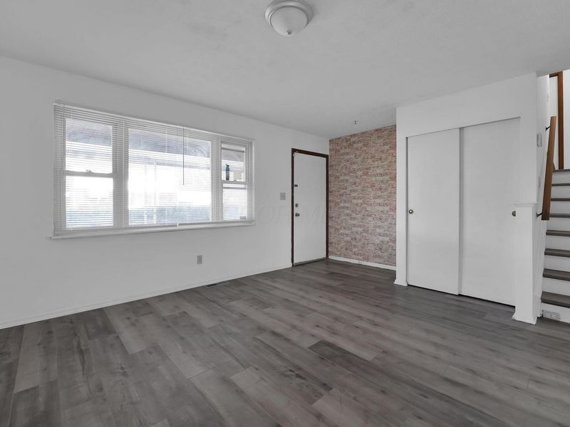 3384 Norwalk Road , Columbus, OH 43207 Photo 3