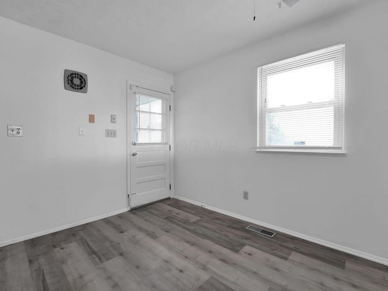3384 Norwalk Road , Columbus, OH 43207 Photo 4