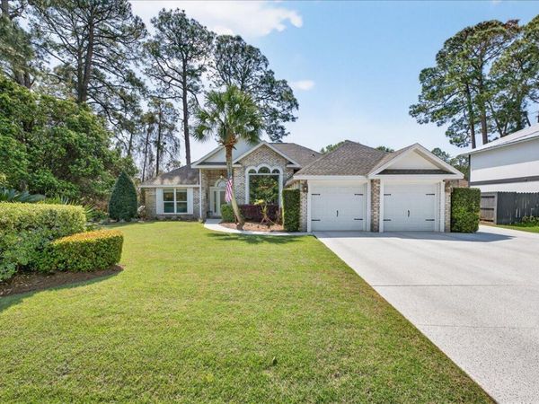 627 Bayshore Drive, Miramar Beach, FL 32550