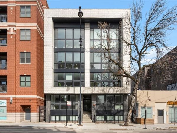 2730 W Armitage Avenue, Unit 3E, Chicago, IL 60647