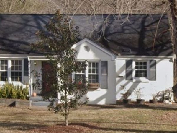 836 Hillwood Blvd , Nashville, TN 37209