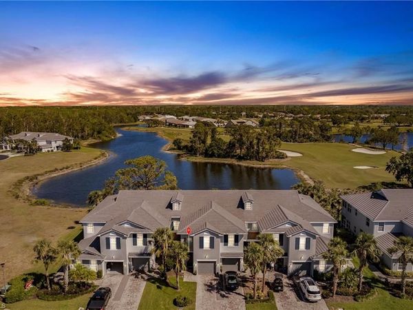 16571 Goldenrod LN, Unit 102, ALVA, FL 33920